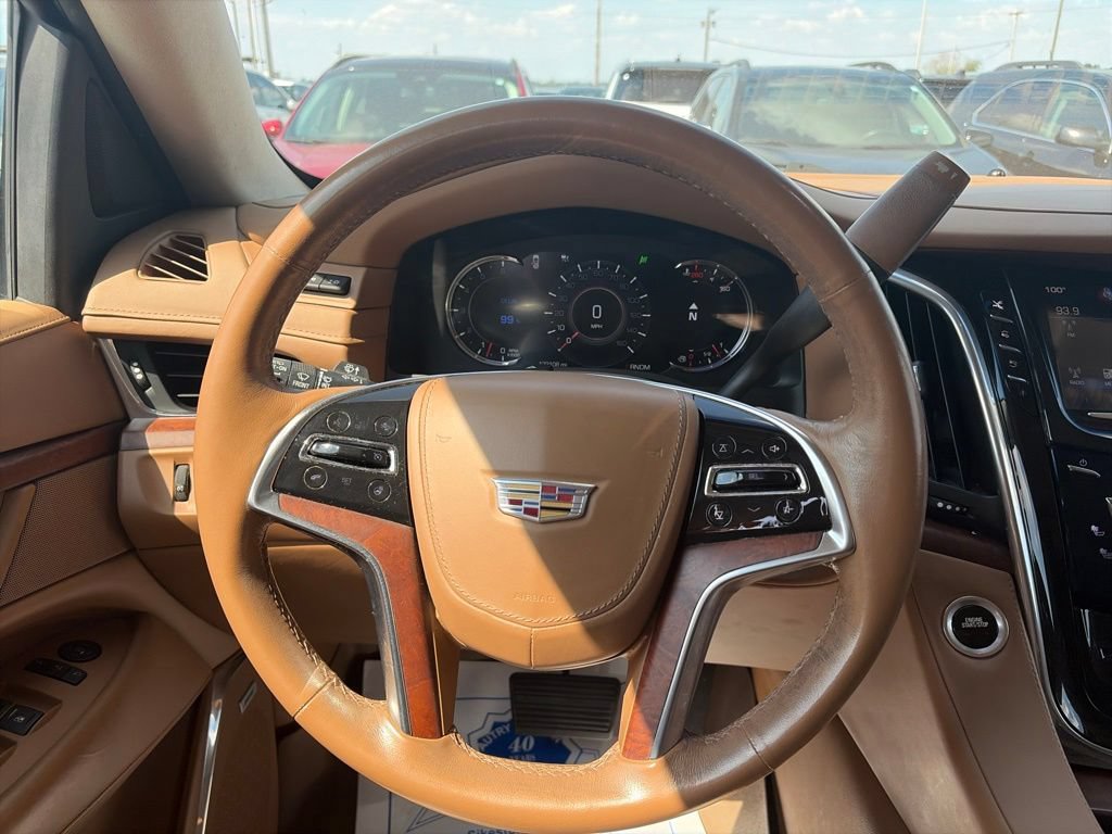 Used 2016 Cadillac Escalade ESV Platinum AWD/4WD image 16