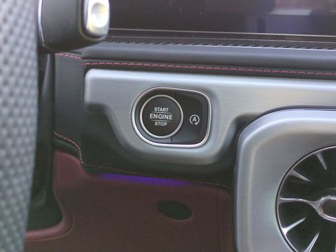 Certified 2022 Mercedes-Benz G 63 AMG 4MATIC image 20