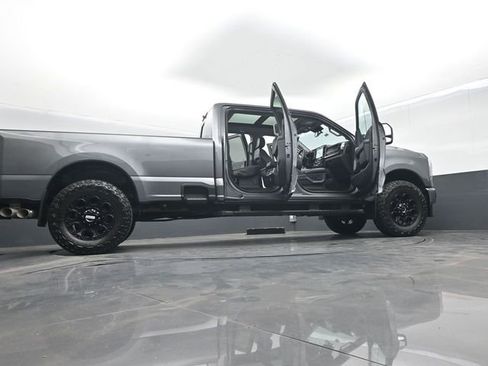 Used 2025 Ford F350 Lariat w/ Lariat Ultimate Package AWD/4WD image 79