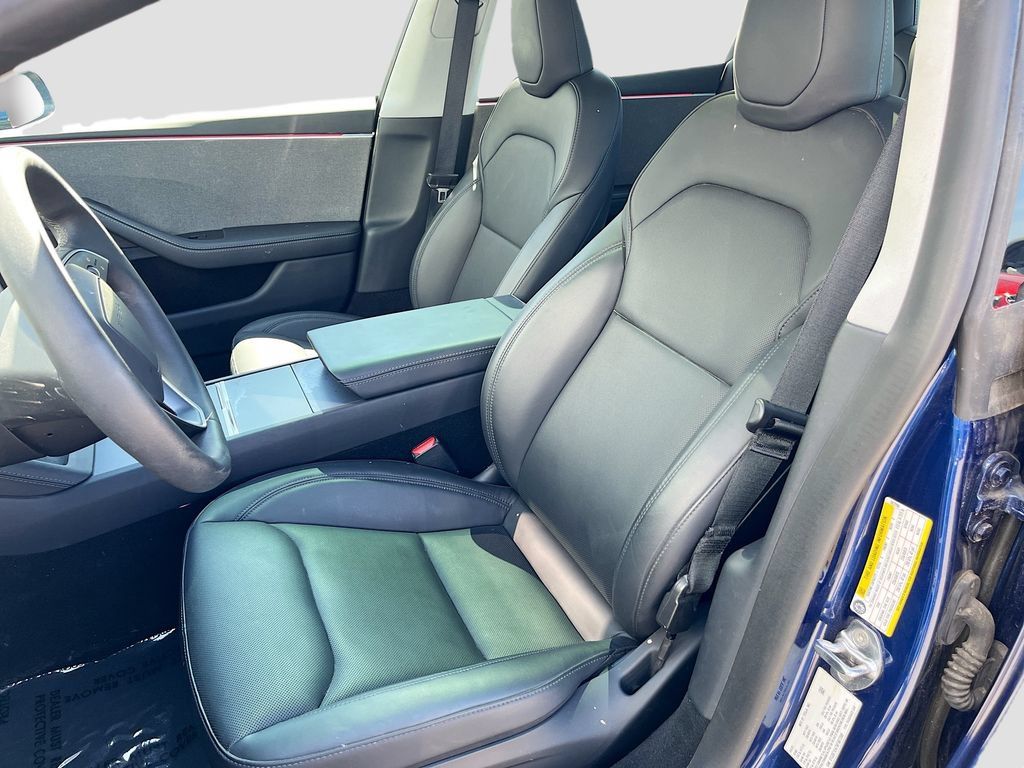Used 2025 Tesla Model 3 Long Range RWD image 21