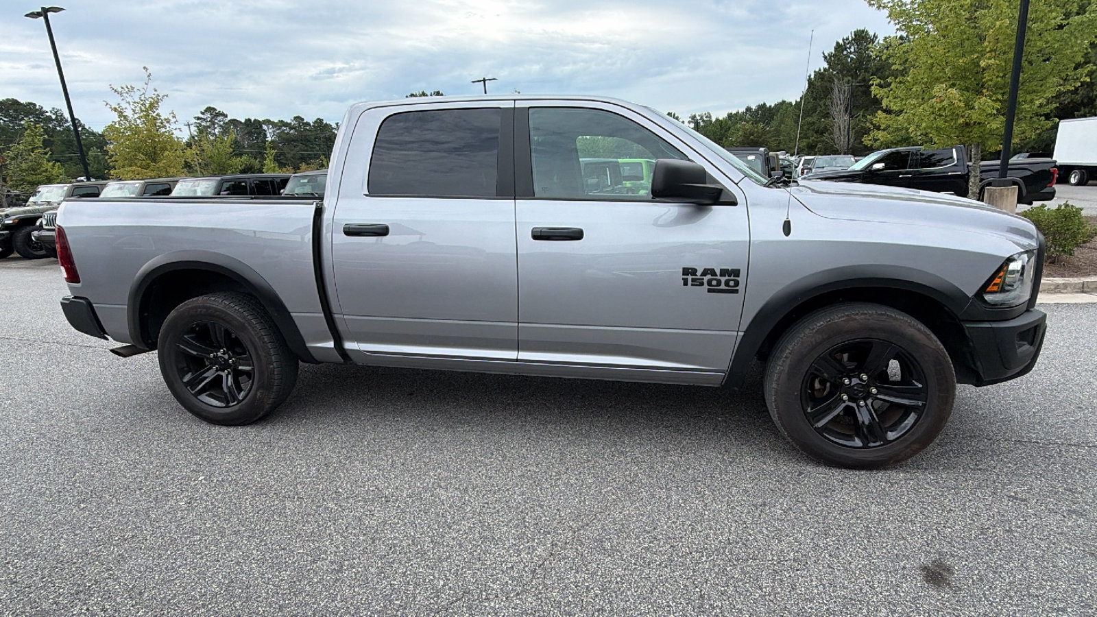Used 2024 RAM 1500 Warlock RWD image 7