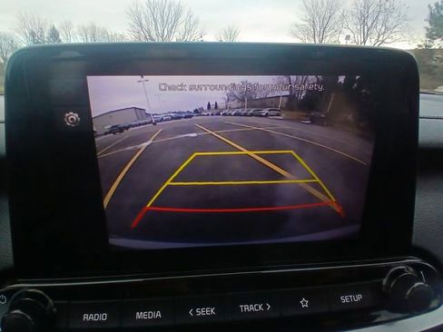 Certified 2024 Kia Forte LXS image 17