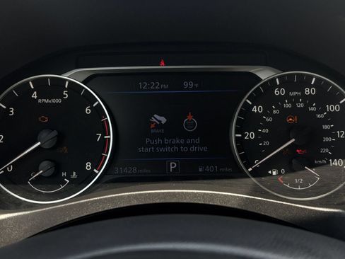 Used 2025 Nissan Altima 2.5 SV FWD image 38