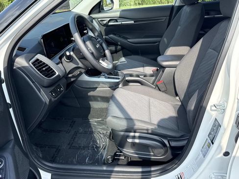 Used 2026 Kia Seltos LX FWD image 23