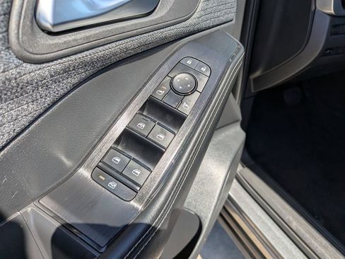 Used 2023 Nissan Rogue SV FWD image 20