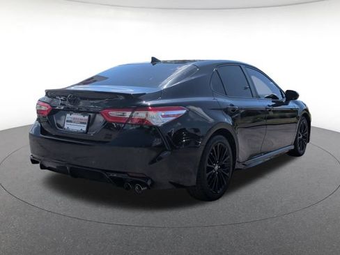 Used 2020 Toyota Camry SE AWD/4WD image 5