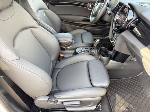 Used 2024 MINI Cooper SE FWD image 14