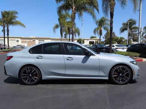 Used 2023 BMW M340i RWD image 11