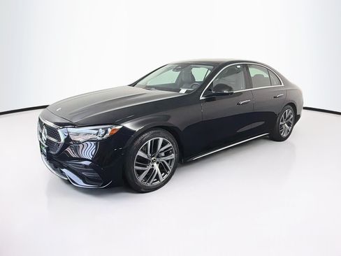 Used 2025 Mercedes-Benz E 350 Sedan w/ Winter Package image 3