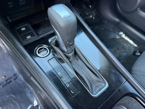 Used 2022 Nissan Kicks SV w/ Interior Electronics Package image 9