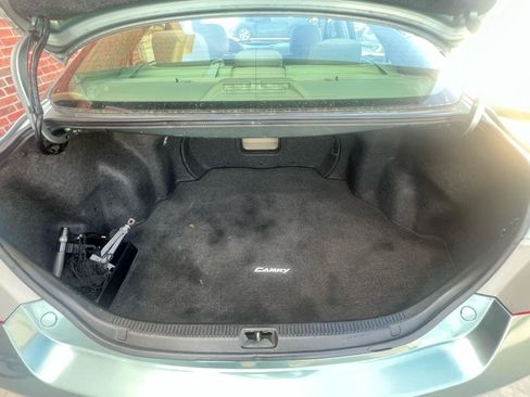 Used 2011 Toyota Camry XLE w/ XLE Extra-Value Pkg #2 FWD image 44