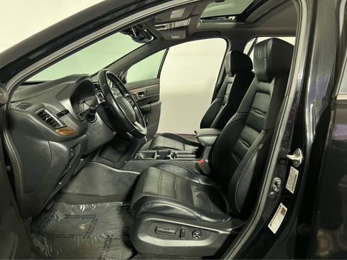 Used 2018 Honda CR-V Touring image 21