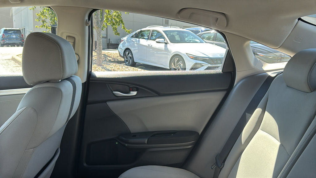 Used 2020 Honda Civic EX image 28