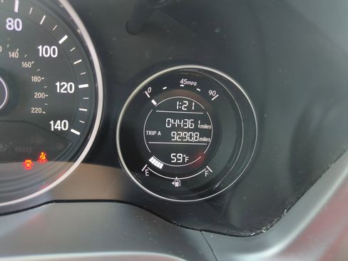 Used 2021 Honda HR-V LX image 23