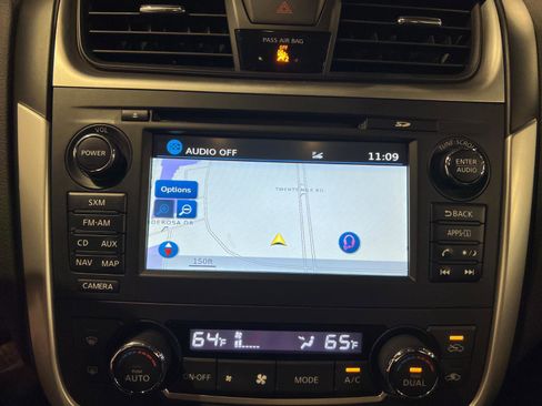 Used 2016 Nissan Altima 2.5 SL w/ 2.5 Technology w/LED Package FWD image 17