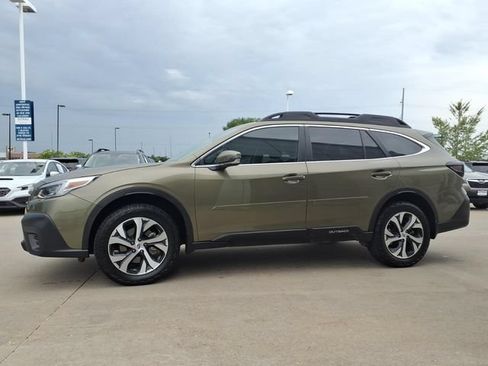 Used 2020 Subaru Outback Limited XT w/ Popular Package #2 AWD/4WD image 12