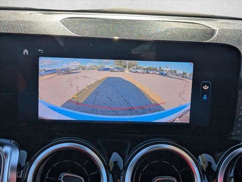 New 2026 Mercedes-Benz GLB 250 image 13