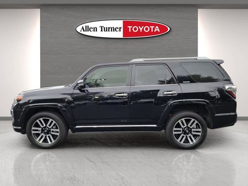 Used 2024 Toyota 4Runner Limited image 10