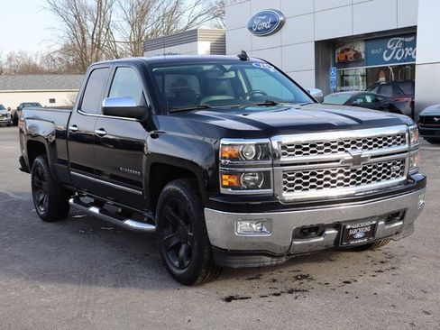Used 2015 Chevrolet Silverado 1500 LTZ image 2
