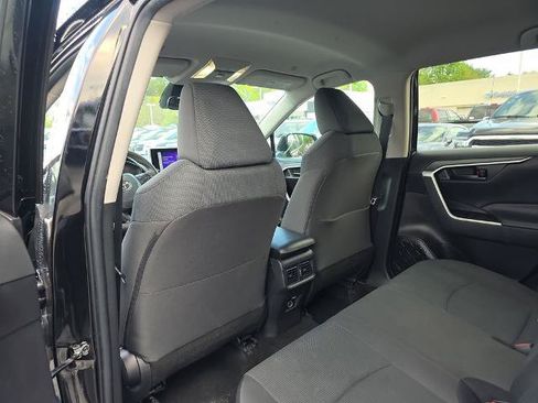 Used 2024 Toyota RAV4 LE AWD/4WD image 17