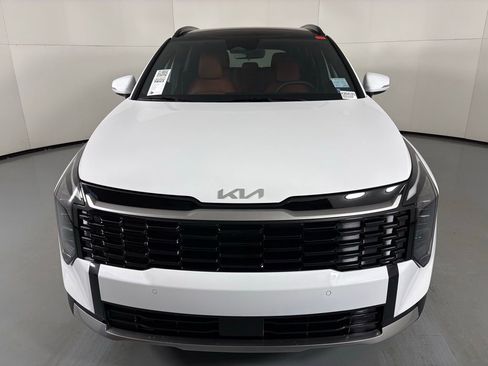 New 2026 Kia Sportage SX image 3