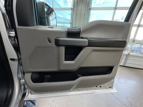 Used 2019 Ford F150 XLT w/ Trailer Tow Package AWD/4WD image 24