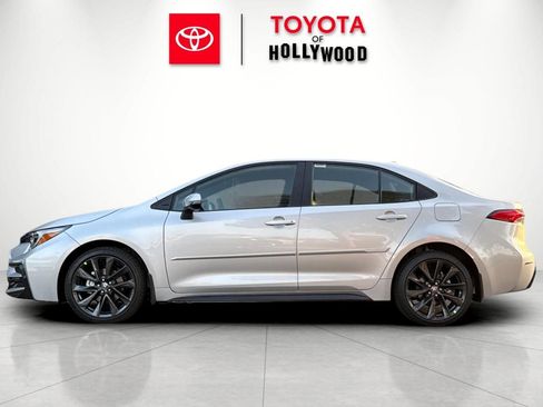 New 2026 Toyota Corolla SE image 9
