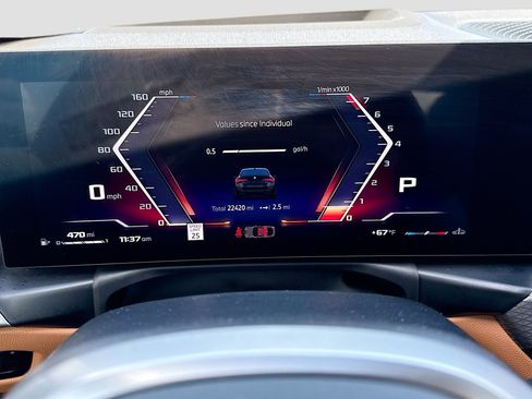 Used 2025 BMW M440i RWD image 41