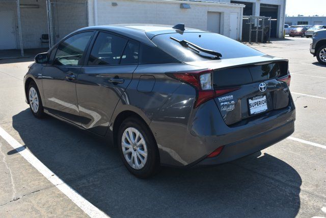 Used 2021 Toyota Prius LE FWD image 7