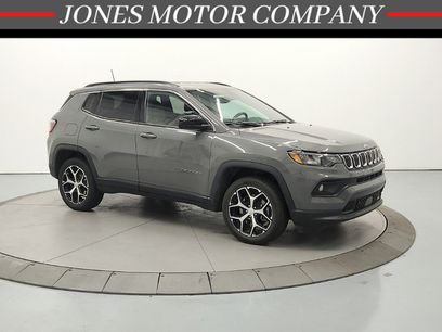 Used 2024 Jeep Compass Latitude