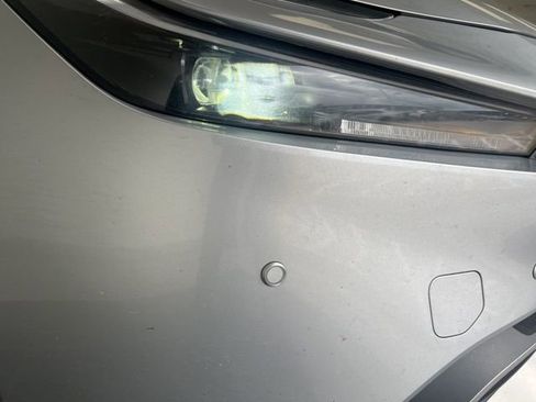 Used 2026 Toyota Prius Plug-In Hybrid image 6