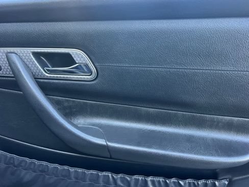 Used 2001 Mercedes-Benz SLK 230 Kompressor image 18