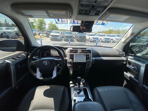 Used 2024 Toyota 4Runner SR5 Premium AWD/4WD image 26