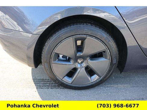 Used 2023 Tesla Model 3 Standard Range image 25