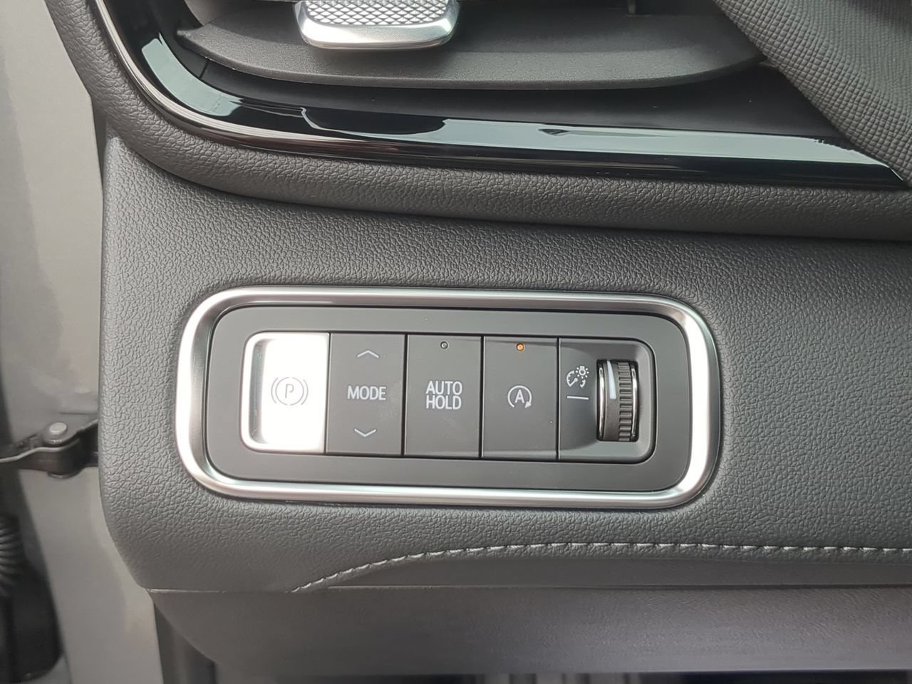 Used 2026 Buick Enclave Sport Touring w/ Power Package FWD image 18