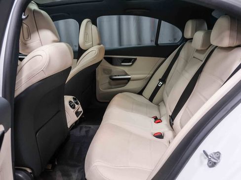 Certified 2023 Mercedes-Benz C 300 4MATIC Sedan image 17