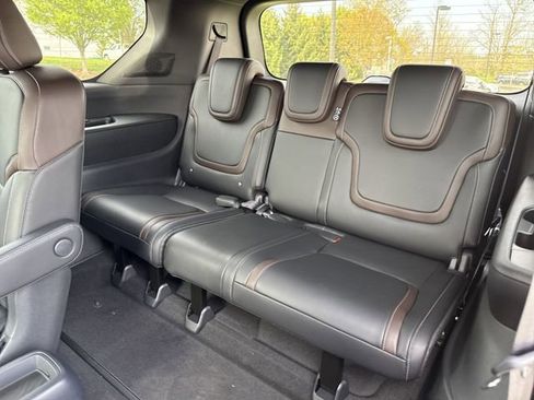 New 2025 Nissan Armada SL w/ Captain's Chari Seat Package image 15