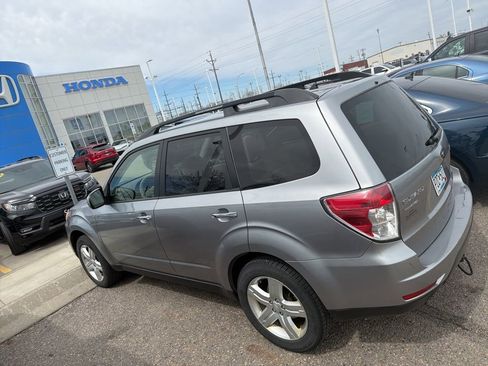Used 2010 Subaru Forester 2.5X Premium AWD/4WD image 7
