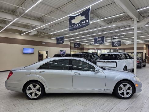 Used 2010 Mercedes-Benz S 550 image 5