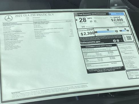 Certified 2025 Mercedes-Benz GLA 250 4MATIC image 30
