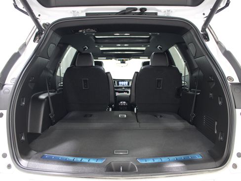 Used 2024 Buick Enclave Avenir w/ Trailering Package, 5000 lbs. AWD/4WD image 25