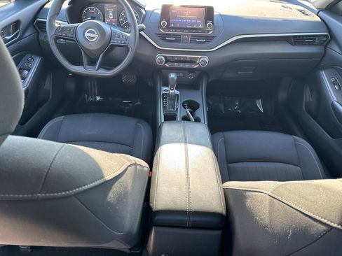 Used 2024 Nissan Altima 2.5 S image 20