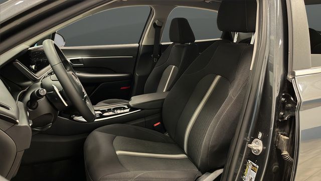 Used 2023 Hyundai Sonata SEL FWD image 9