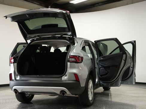 Used 2023 Ford Escape Active w/ Cold Weather Package FWD image 14
