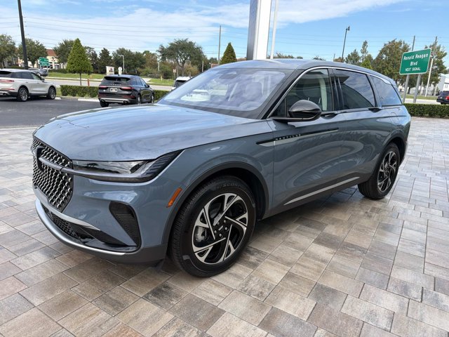 New 2026 Lincoln Nautilus Premier AWD/4WD image 5