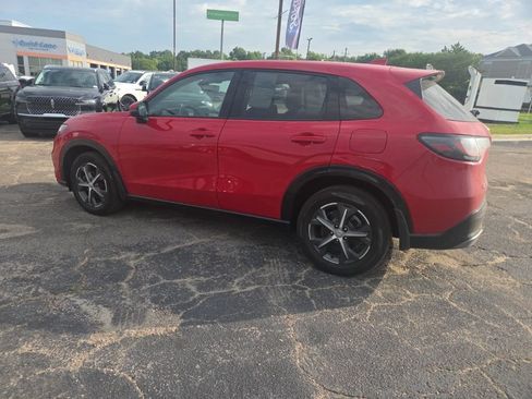 Used 2025 Honda HR-V EX-L image 6