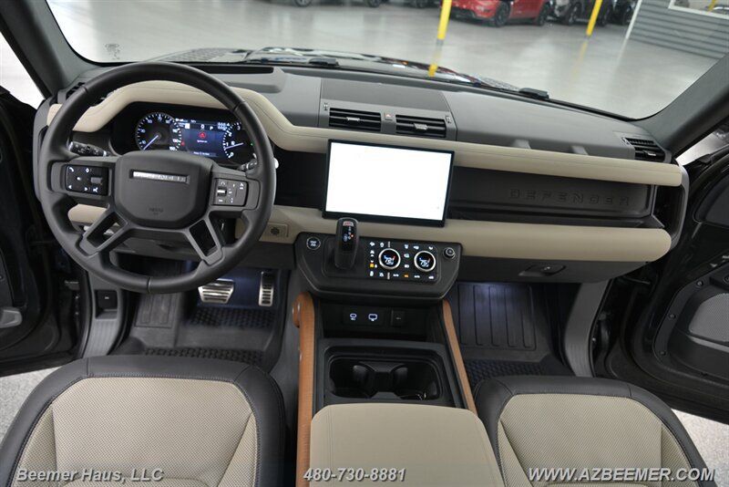 Used 2023 Land Rover Defender 130 X AWD/4WD image 19