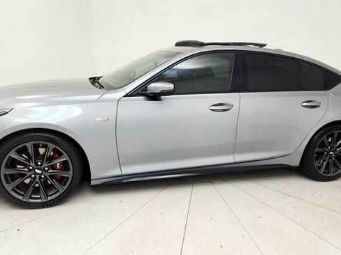 Used 2023 Cadillac CT5 V w/ Premium Package RWD image 21