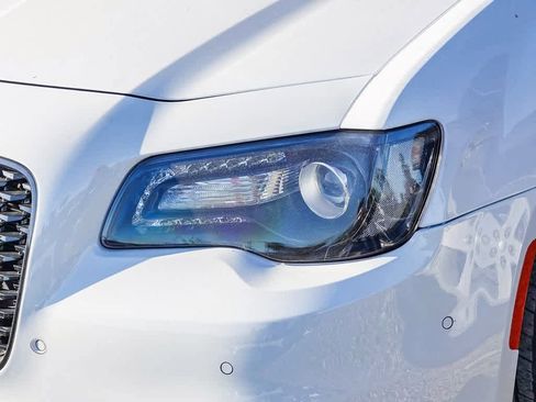 Certified 2023 Chrysler 300 Touring L image 3