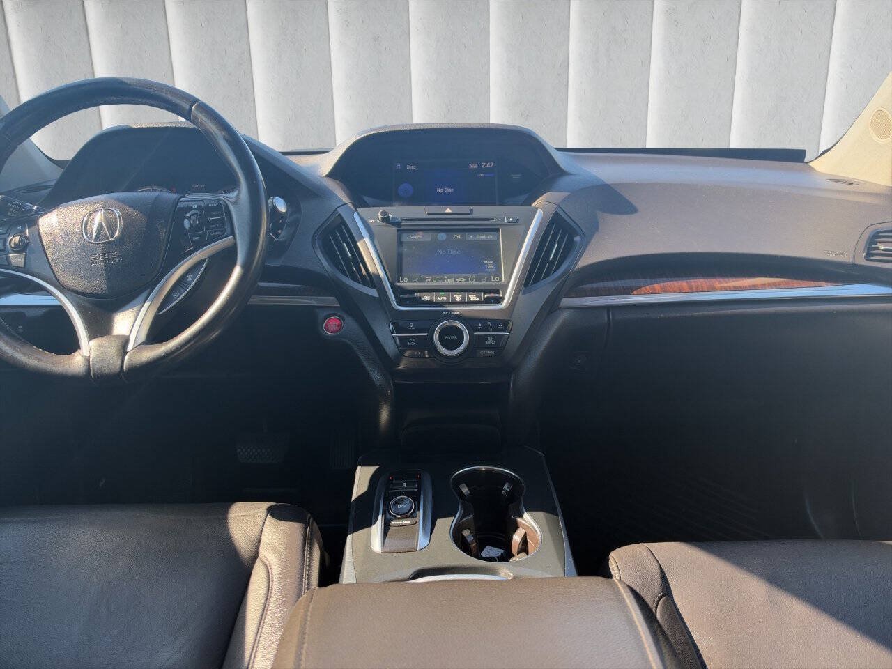 Used 2017 Acura MDX SH-AWD image 15